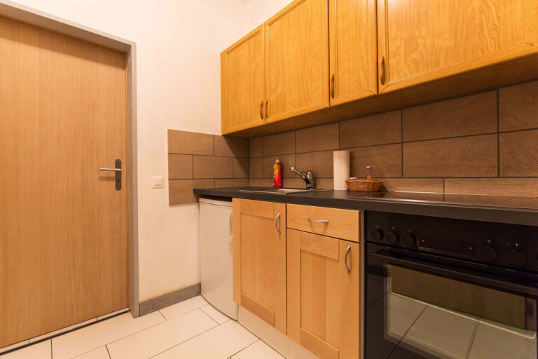 budget_apartments_zermatt_haus_theodul_parterre_03_kitchen_010