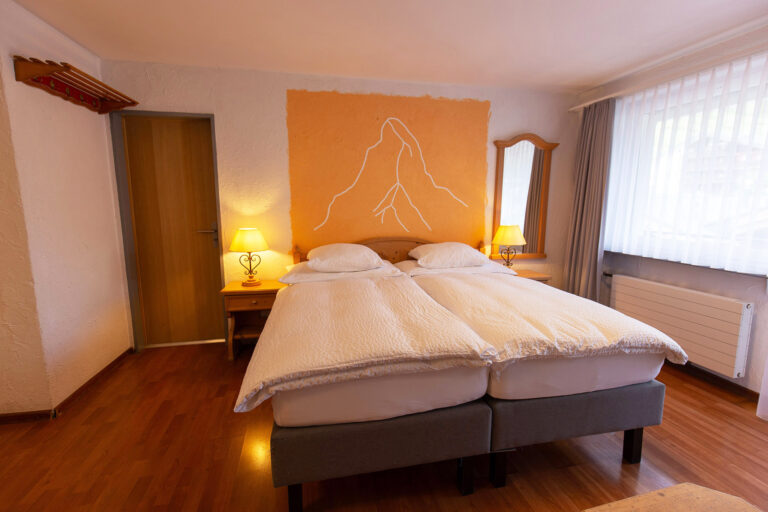 budget_apartments_zermatt_haus_theodul_WELLENKUPPE_01_2024